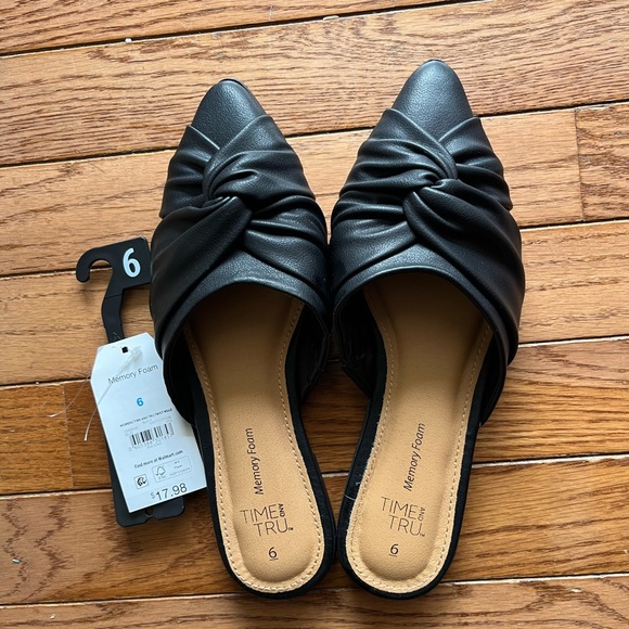 Black slides - Picture 5 of 5